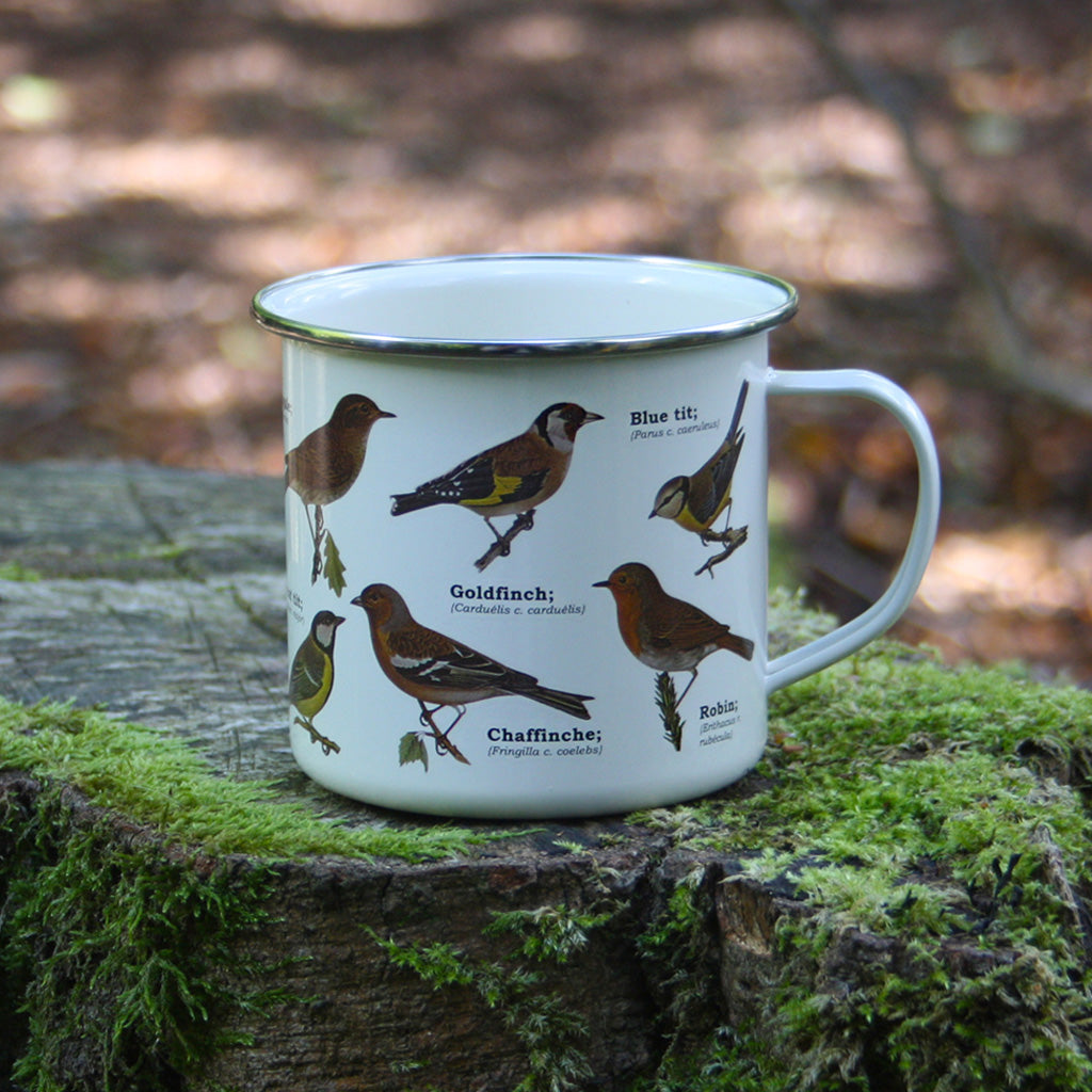 We are in love with our ecology enamelware mugs! Our Garden Birds mugs are fit for a spot of bird watching, whether out and about or from your window! These mugs are a perfect eco-friendly alternative to disposable cups. Embrace nature with this enamel mug with all over bird print. Enjoy at home or out and about with these versatile mugs, available in a range of styles!