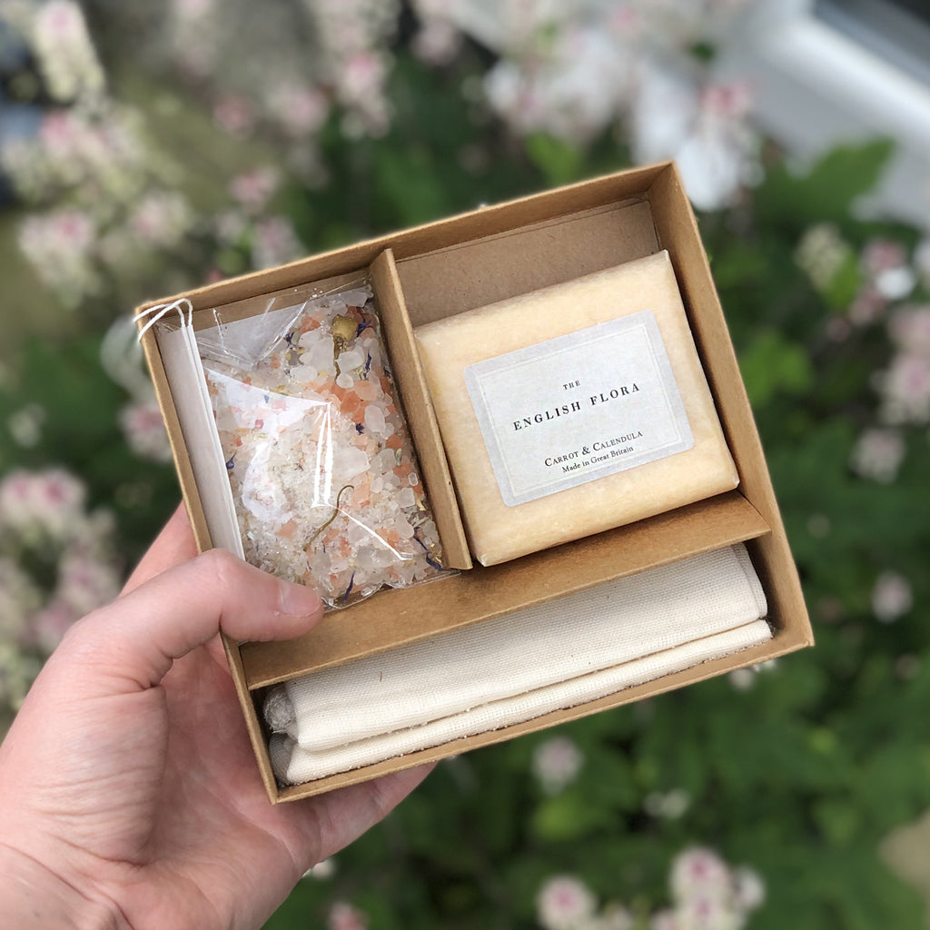 Give the gift of relaxation with our 'Love Potion' Gift Set! Containing the perfect concoction of a Soothing Bath Set, a bag of our strawberry flavour 'Sweet Hearts' and a curiously cute 'Love' greetings card, this ticks every box for your beloved, whether it's a gal-pal, partner or just a partner in crime!