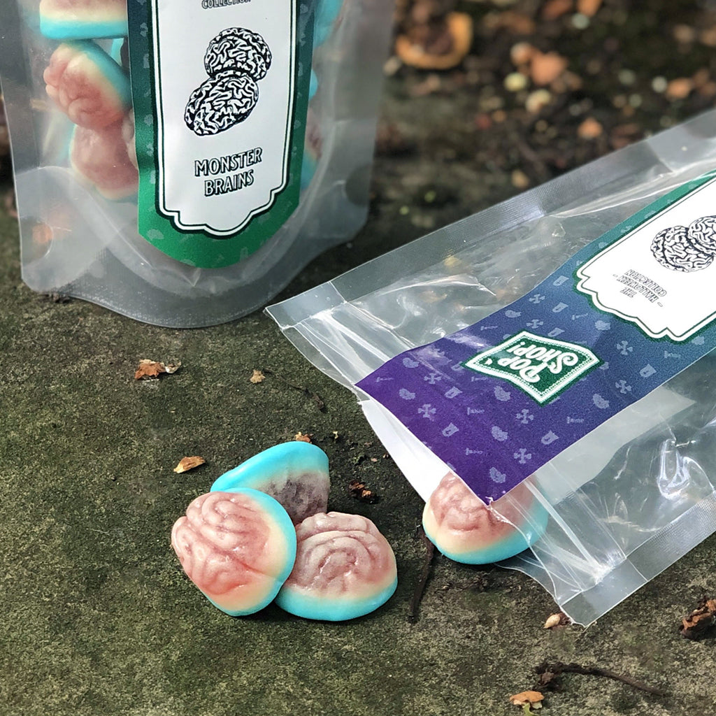 These delicious strawberry-flavour gummies contain a gruesome jelly surprise! They're a no-brainer for spooky season!
