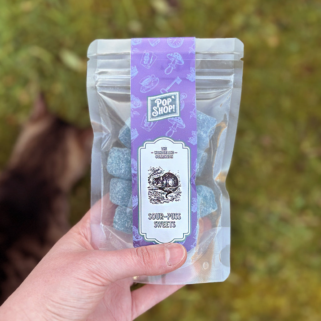 Curious? Whether you need a token of affection for your beloved for Valentine's Day; an Easter treat or a birthday gift this season, take a trip down the rabbit hole and tell us what you think of our gorgeous sweet pouches, inspired by Lewis Carroll's Alice in Wonderland.
