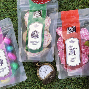 These deliciously festive eggs are the perfect treat for Easter, or any time of year! Our solid milk chocolate eggs are wrapped in festive foil and fit for a white rabbit, you don't want to be late to catch these! Part of our Wonderland Collection, inspired by Alice in Wonderland (165g)