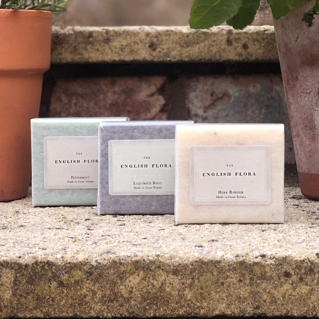 Our English Flora soaps are wrapped in parchment and made in Great Britain. This collection of Herb Border, Peppermint and Liquorice Root wrapped in our House ribbon makes the perfect gift for any time of the year! (3 x 100g)